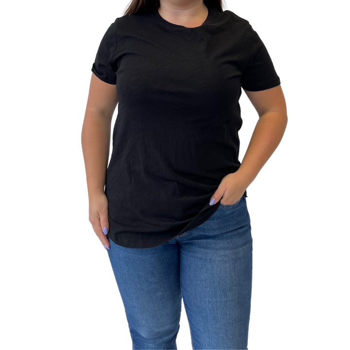 Black Bow - Women's Basic T-Shirt