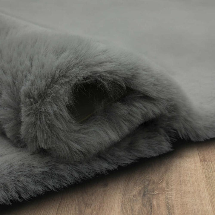 Mohawk Home - Faux Fur Rug