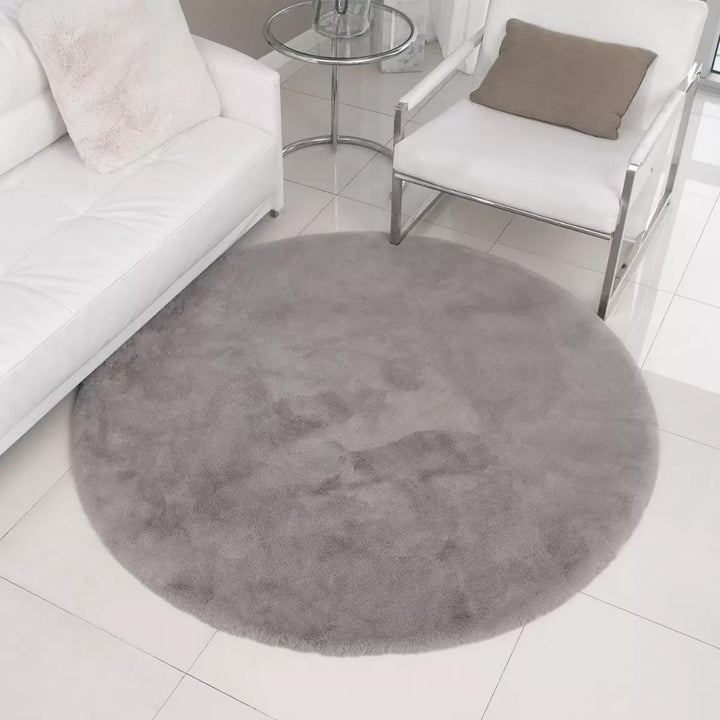 Mon Chateau - Round Faux Fur Rug