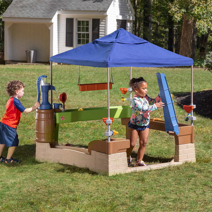 Step2 - Outdoor Water Activity Center - Pump and Splash Shady Oasis