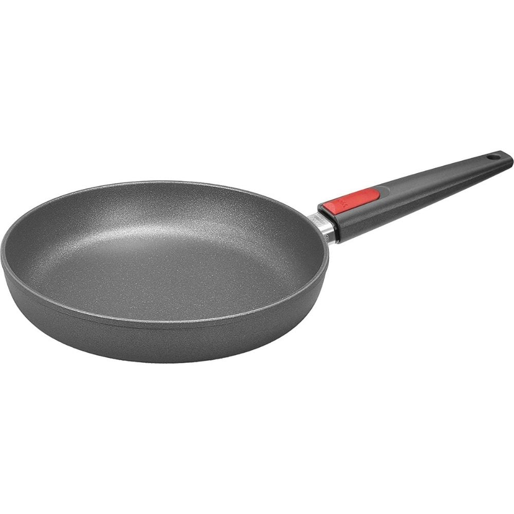 Woll Titanium Round Frying Pan with Handle